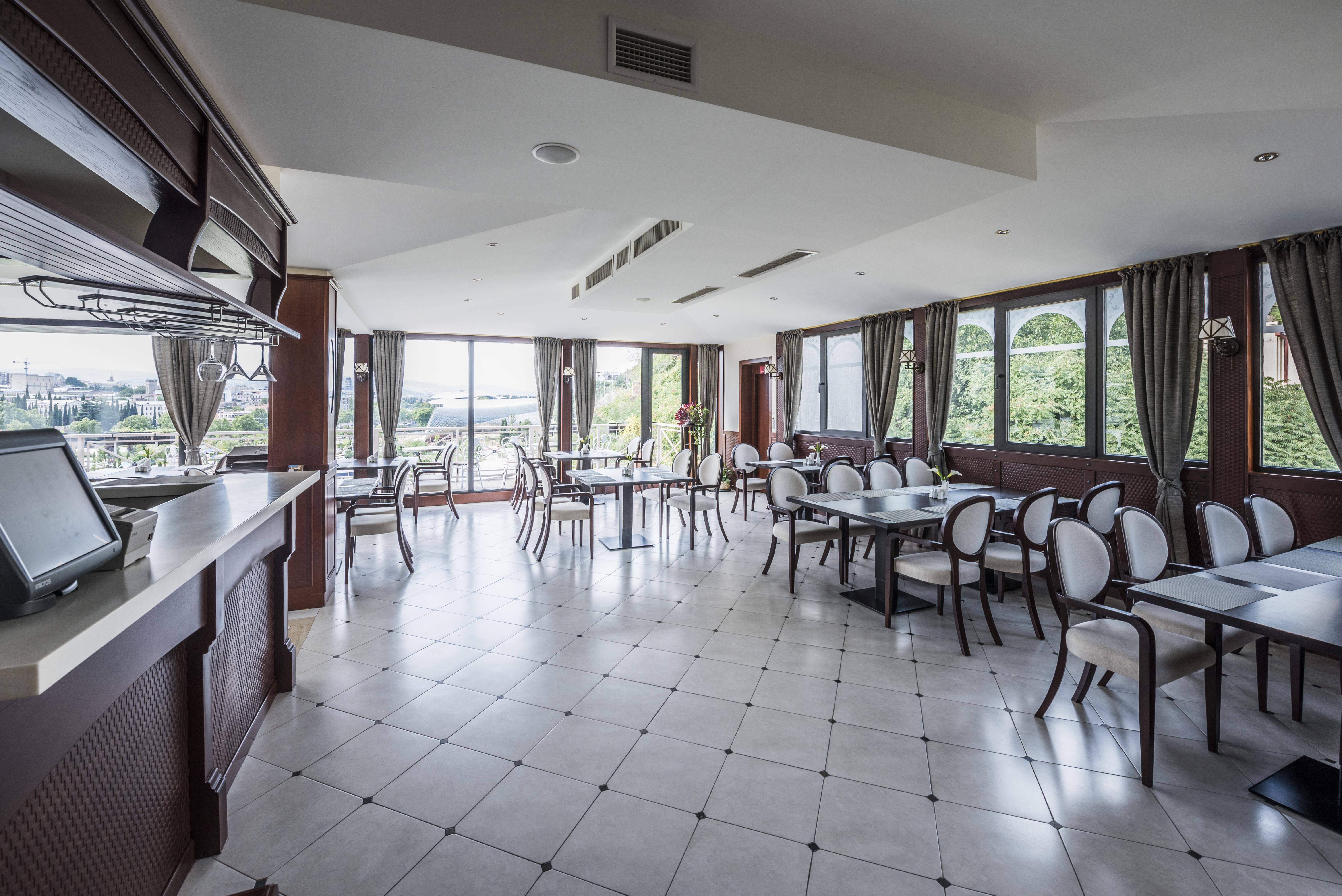 Hotel Rikhe Monika Tbilisi Bagian luar foto