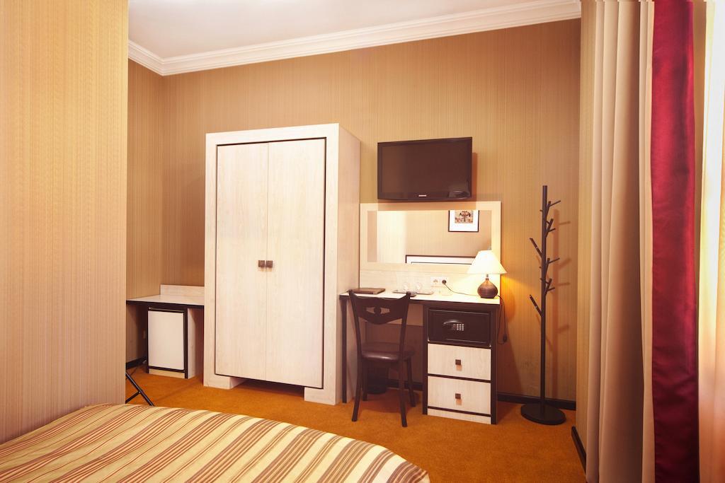 Hotel Rikhe Monika Tbilisi Ruang foto