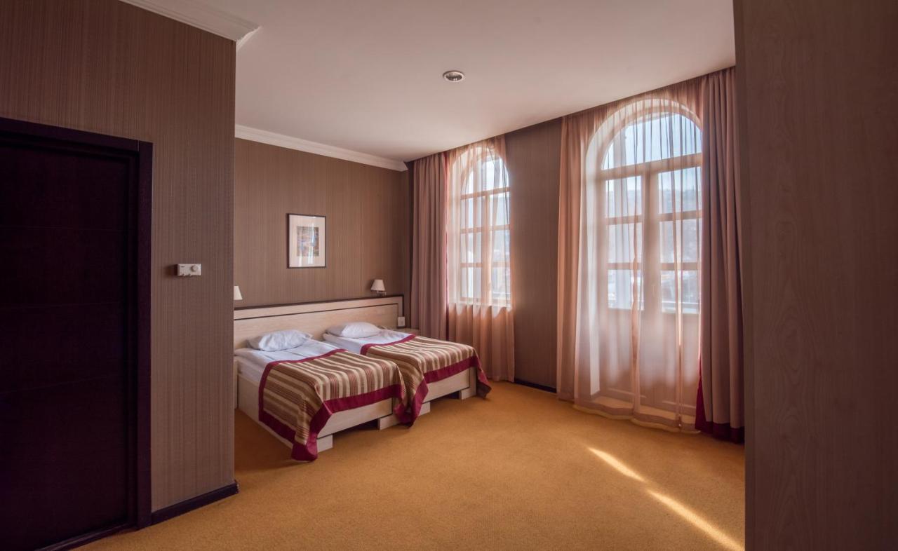 Hotel Rikhe Monika Tbilisi Bagian luar foto