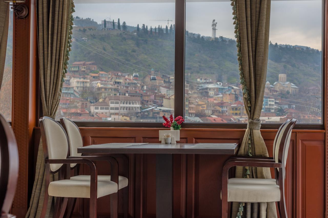 Hotel Rikhe Monika Tbilisi Bagian luar foto
